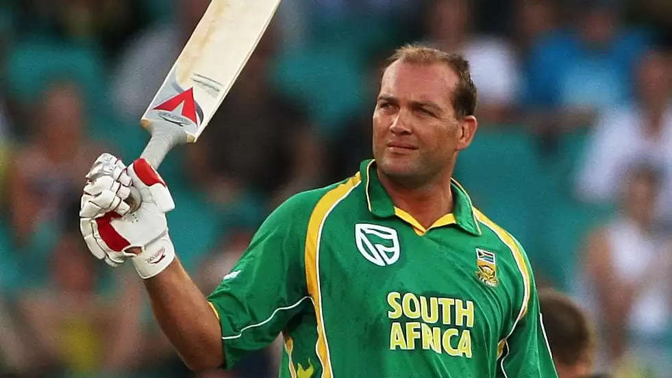 Top 10 Players with Most Sixes in International Cricket Career, All Three Formets, See In Photos