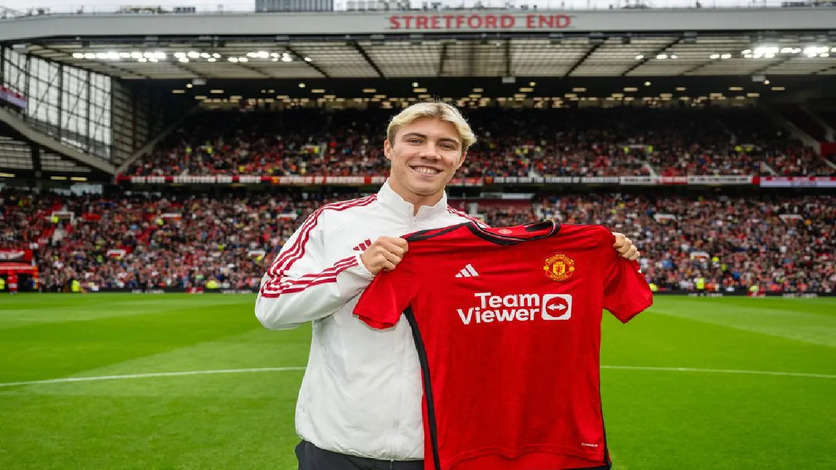 Dreamed of walking out at Old Trafford as a Manchester United player: Rasmus Hojlund