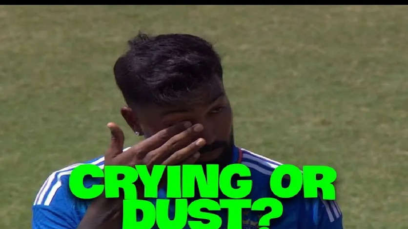 ‘Dust in the Eyes or Crying?’ Fans React to Viral Photo of Hardik Pandya Claiming India All-Rounder Got Emotional During National Anthem