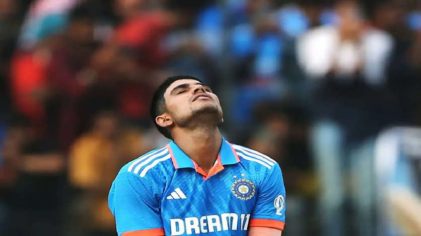 Shubman Gill Discharged After Spending a Night in Hospital; Likely to Miss India vs Pakistan World Cup Match